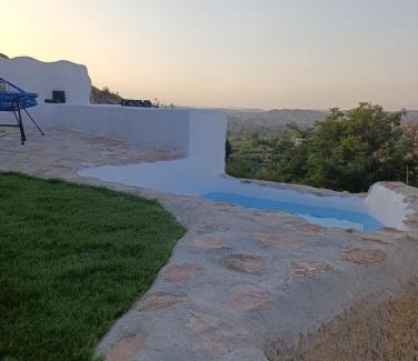 Bacor House | Cueva Doña Bona