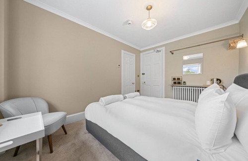 West Laroch Bed & Breakfast | Cuilcheanna House - Iona Room