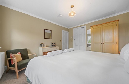 West Laroch Bed & Breakfast | Cuilcheanna House - Jura Room