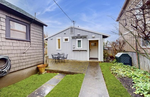Anacortes House | Cultural Cottage in Old Town Anacortes