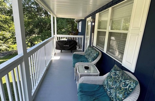 Somerset House | Cumberland Getaway—Hot-tub & Billiards