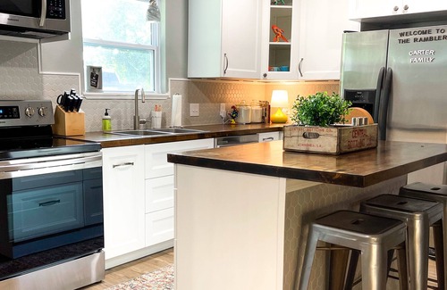 Kerrville House | Curated for Fun with Hot Tub, Bikes, Fire Pit & More!
