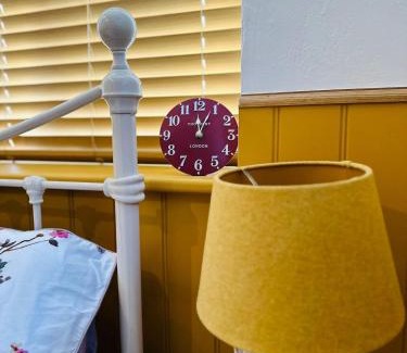 Wendover Apartment | Curiosity Cottage