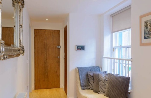 North Berwick Apartment | Curlew - double upper apartment