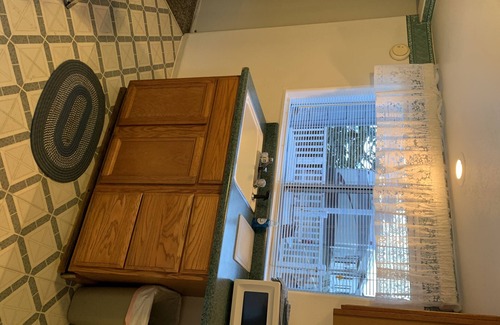Sekiu House | Curley's, E - Motel - 1 Queen /3 Single /Kitchen