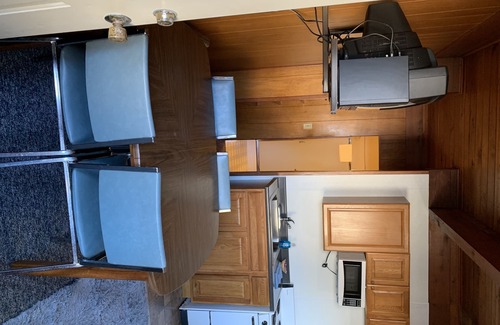 Sekiu House | Curley's, G - Motel - 2 Queen /2 Single /Kitchen