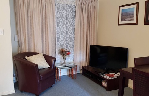 Goodwood Apartment | Curtin on Leader St - 2 bedroom, ground floor
