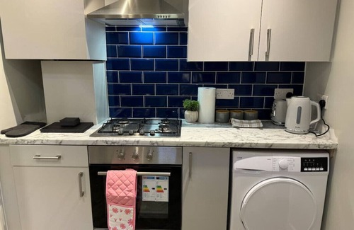 Ashton-under-Lyne House | Curzon Road- Ensuite
