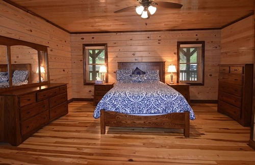Cadiz House | Custom Built Lakeside Log Home