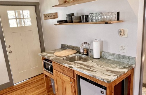 Sugar Grove House | Custom built mountain bungalow