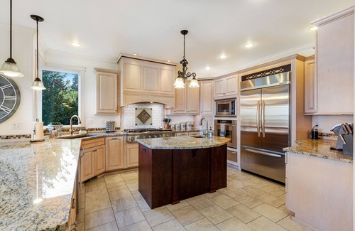Coupeville House | Custom estate with Puget Sound views, dual masters, fireplace, beach access