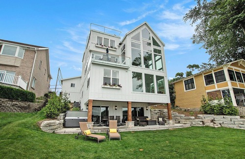 Fennville House | Custom Luxury on Hutchins Lake near Saugatuck, elevator, hot tub, sleeps +17!