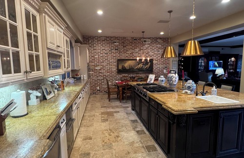 Santa Ana Heights House | Custom Mansion Walking Distance to the Beach and Many Great Restaurants