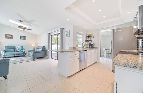 San Carlos Park House | Custom Pool! Tiki Bar | Private Yard ~ Enjoy SWFL