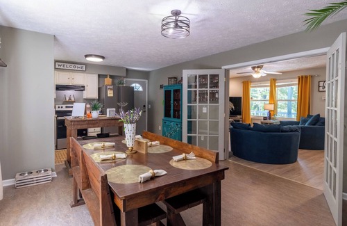 Cherokee Cabin | Customer Appreciation Year! See Discount information in Ad
