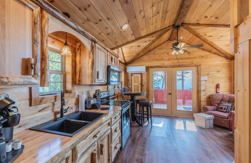 Whittier Cabin | Customer Appreciation Year! See Discount information in Ad