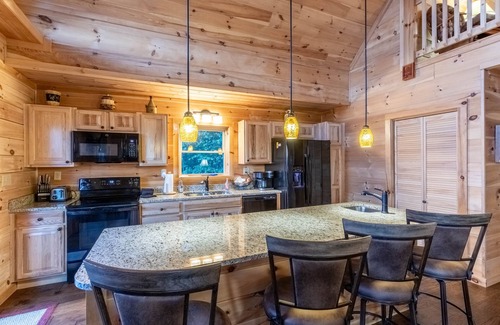 Whittier Cabin | Customer Appreciation Year! See Discount information in Ad