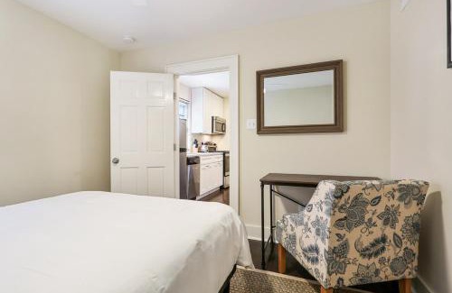 South 7th Ward Apartment | Cute 1bed 1bath 4 blocks from French Q and steps to Jazz & music venues