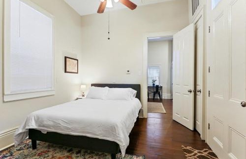 South 7th Ward Apartment | Cute 1bed 1bath 4blocks from French Q near Bourbon St and steps to Jazz Venues