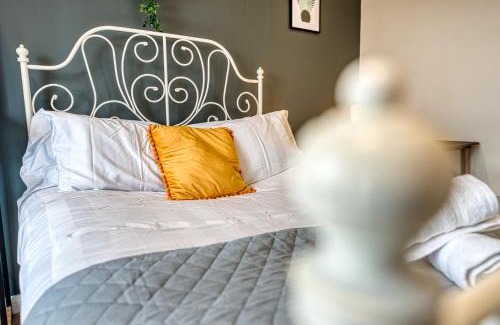 Derby Apartment | Cute 2 bed flat in the heart of Derby By 20Property Stays Short Lets & Serviced Accommodation