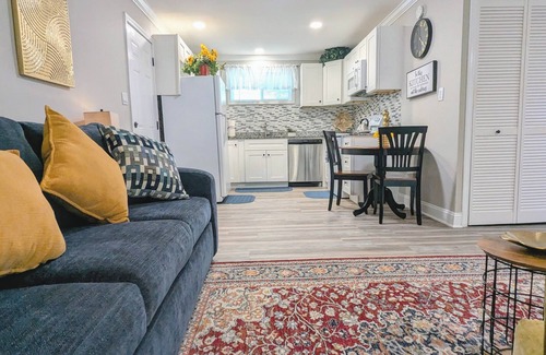 College Park Apartment | Cute Apartment Near the Airport-9B