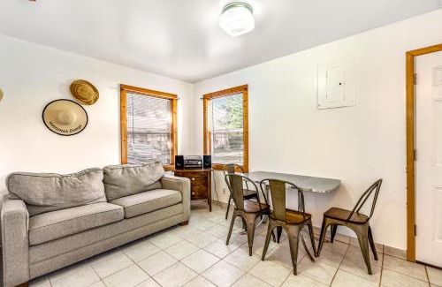 Nahcotta Hotel | Cute As A Clam Cottage Room 7