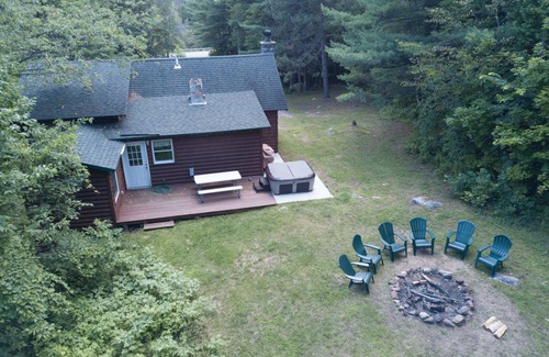 Wilmington House | Cute Cabin with Hot Tub on 18 acres Near Whiteface & Adirondack Wildlife Refuge