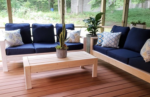 Lake George House | Cute&Chic Lake George Escape (2bedroom/2bath w/parking)