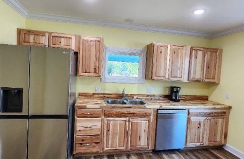 Mountain View House | Cute Cottage close to town