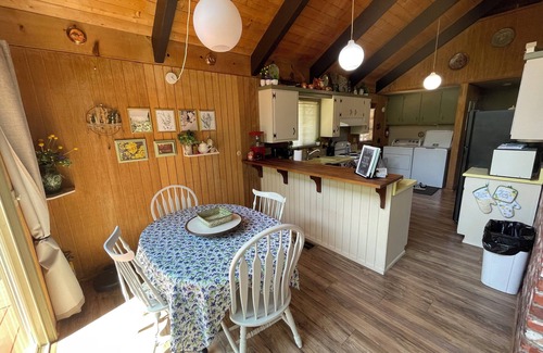 Camp Nelson Cabin | Cute cozy cabin with charm