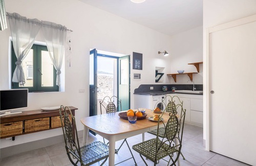 Lipari Historic Centre Apartment | Cute Double Apartment By Halldis