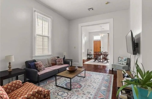 Faubourg Livaudais House | Cute Duplex in Central City