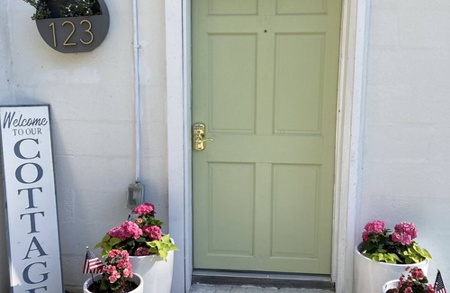 Maggie Valley House | Cute Guest Cottage Convenient Location