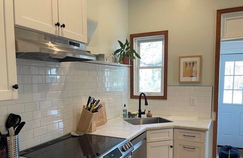 Lafayette Cottage | Cute Historic Old Town Lafayette Cottage: Walk Everywhere!