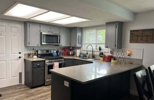 Eagle House | Cute home in quiet subdivision in small town of Eagle ID