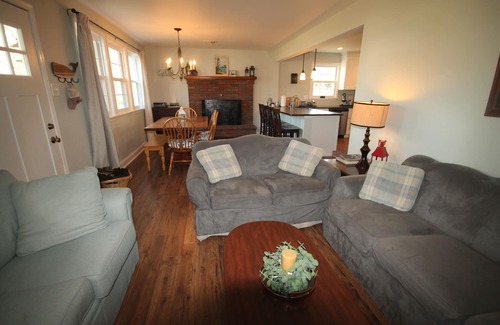 West Cape May Condo | Cute home, updated appliances, ceiling fans, and more!