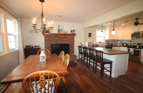 West Cape May Condo | Cute home, updated appliances, ceiling fans, and more!
