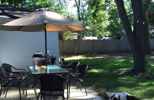 Wauwatosa House | Cute house for DNC!!