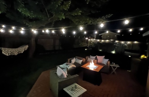 Tehachapi House | Cute mountain town, 3-5 mins from hospital, freeway, and downtown