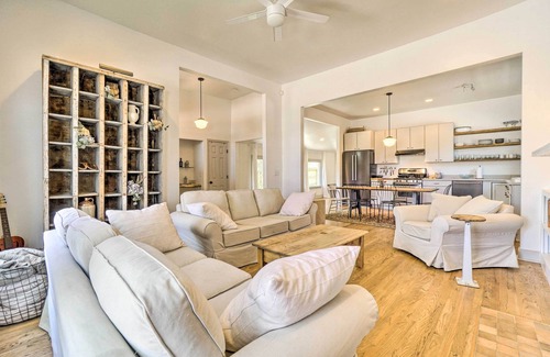 Germantown House | Cute Nashville Getaway: Walk to Cafes & Pubs!