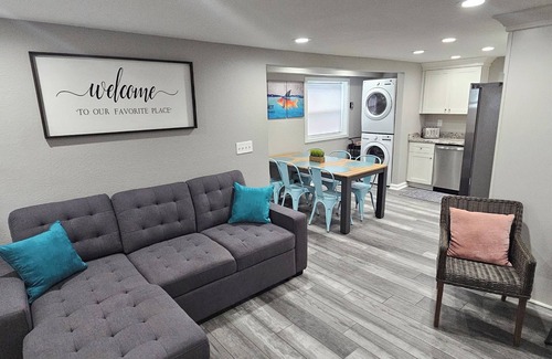 Buckroe Beach House | Cute, newly finished in Hampton