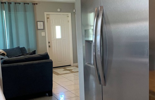North Port House | Cute Pet friendly House