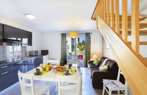 La Guymauviere-La Hulotais-La Bourelais House | Cute + Rustic Saint-Malo House | Private Entrance!
