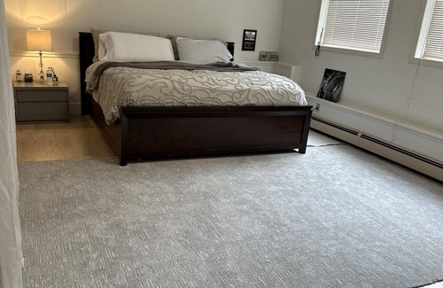 Surrey Bed & Breakfast | Cute semi private suite