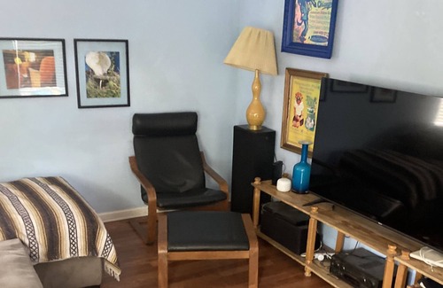 Summerhill House | Cute Summerhill Home with Lots of Light and fenced yard.
