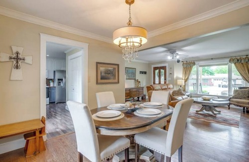 North Richland Hills House | Cute three bedroom one bath home with private pool