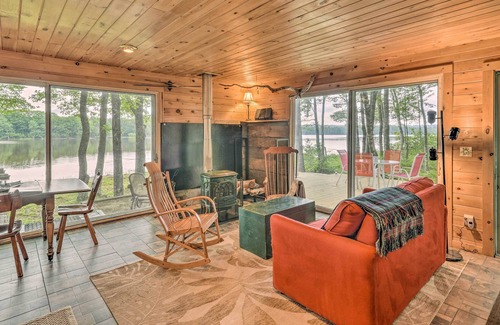 Mariaville Cabin | Cute Waterfront Cabin in Coastal Maine!