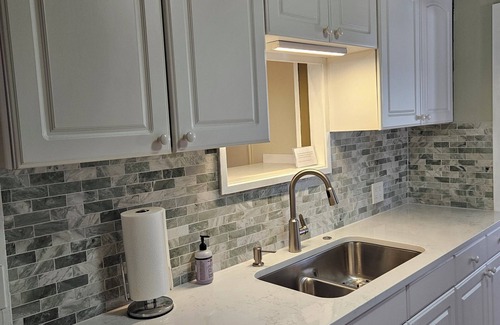River Terrace House | Cute Westside Craftsman, Walk to Downtown, Large Garage, Cruiser Bikes!