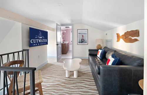 Newburyport Hotel | Cutwater Inn & Suites