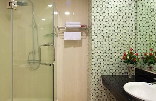 Thuy Khue Hotel | CWD Hotel